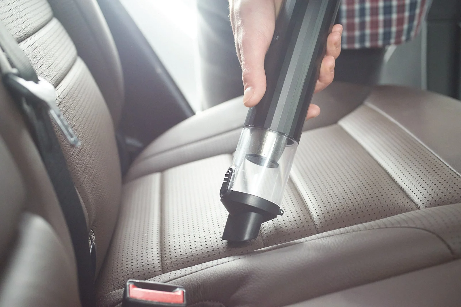 cordless handheld vacuum for Volkswagen Passat